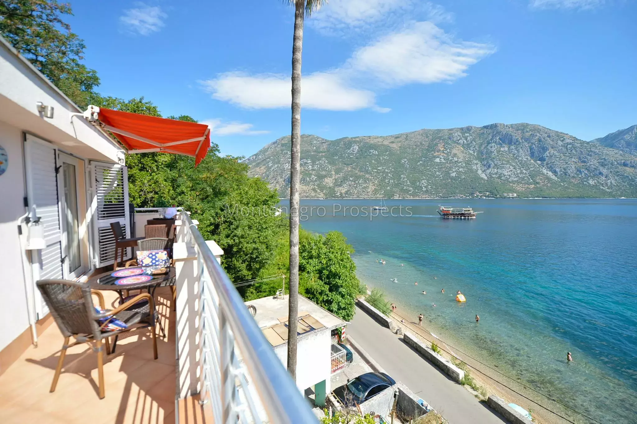 Comfortable two bedroom apartment on the waterfront in stoliv kotor 13829 8