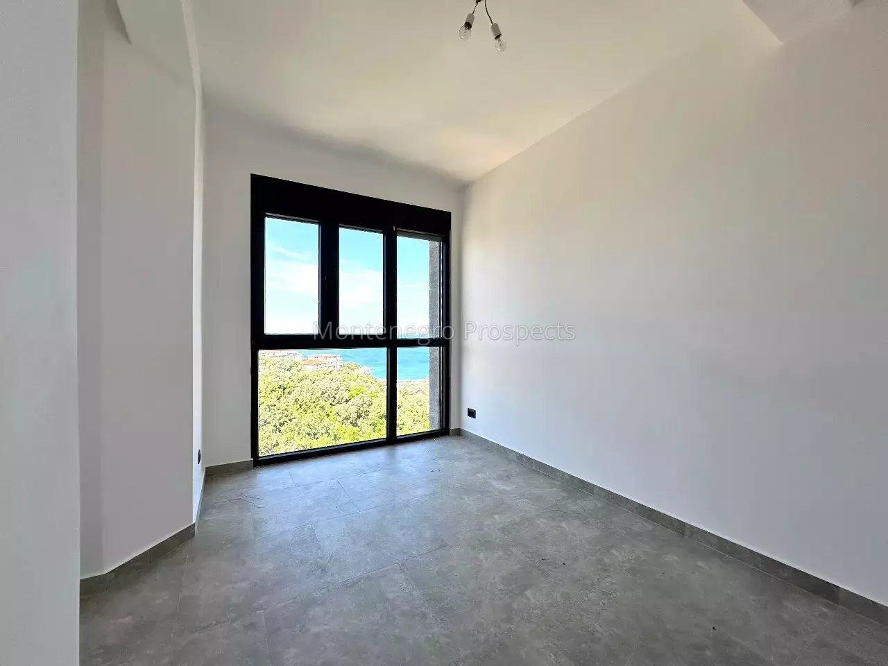 J10270 11