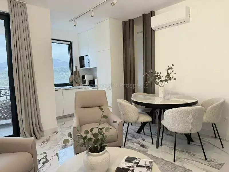 One bedroom apartment with sea views radovici 7