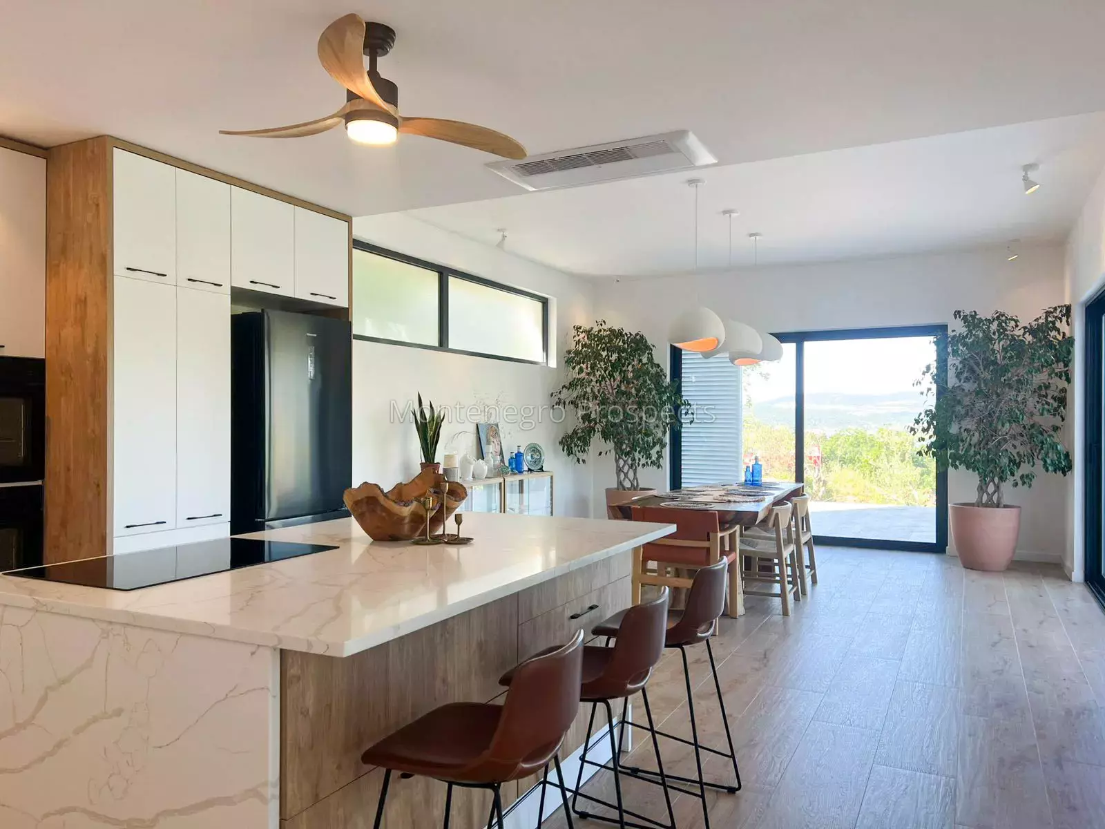 Newly built luxury villa located in kavac 13860 11