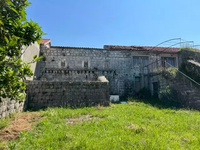 14073 mrkovi stone house 5