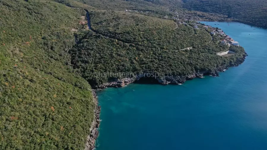 14156 bigova sea front land 12 1280x720