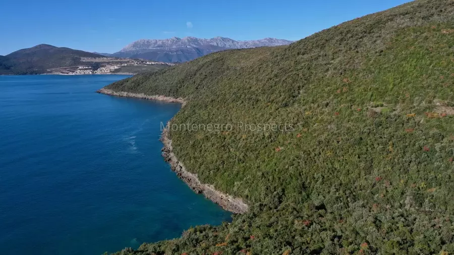 14156 bigova sea front land 2 1280x720