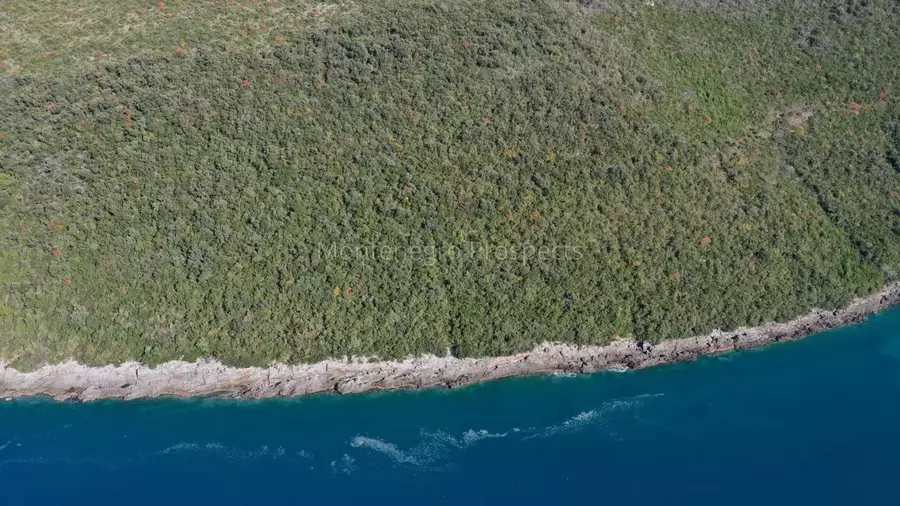 14156 bigova sea front land 9 1280x720
