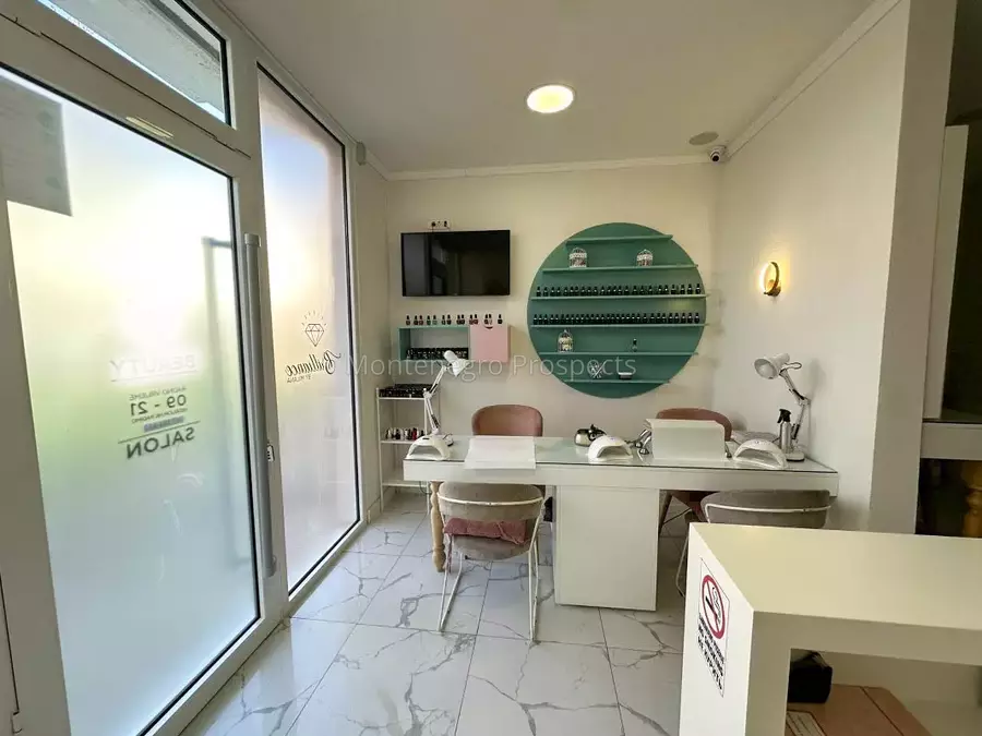 77054 salon beuty 18 1067x800