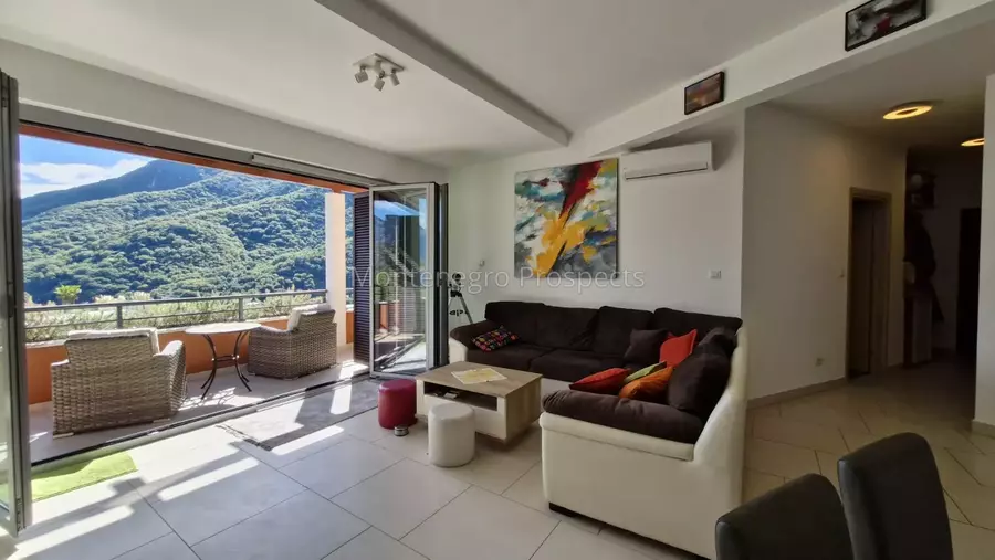 14177 apartment with excellent views morinj 15