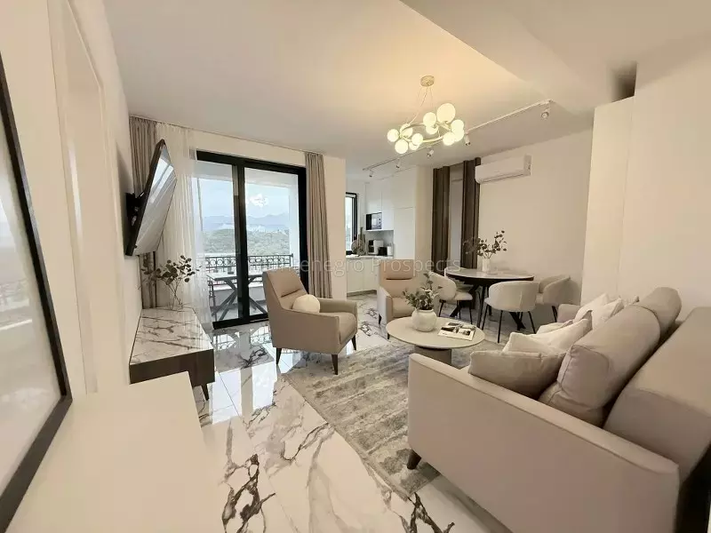 One bedroom apartment with sea views radovici 4
