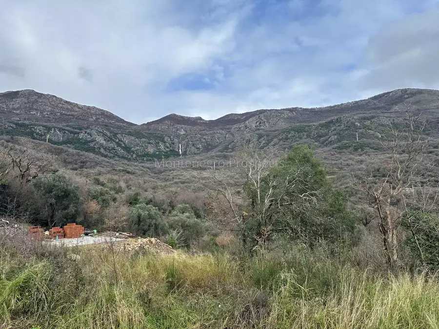 10671 11