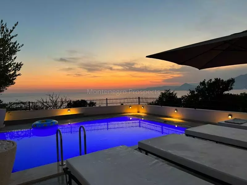 15022 modern villa with pool rezevici 11 800x495