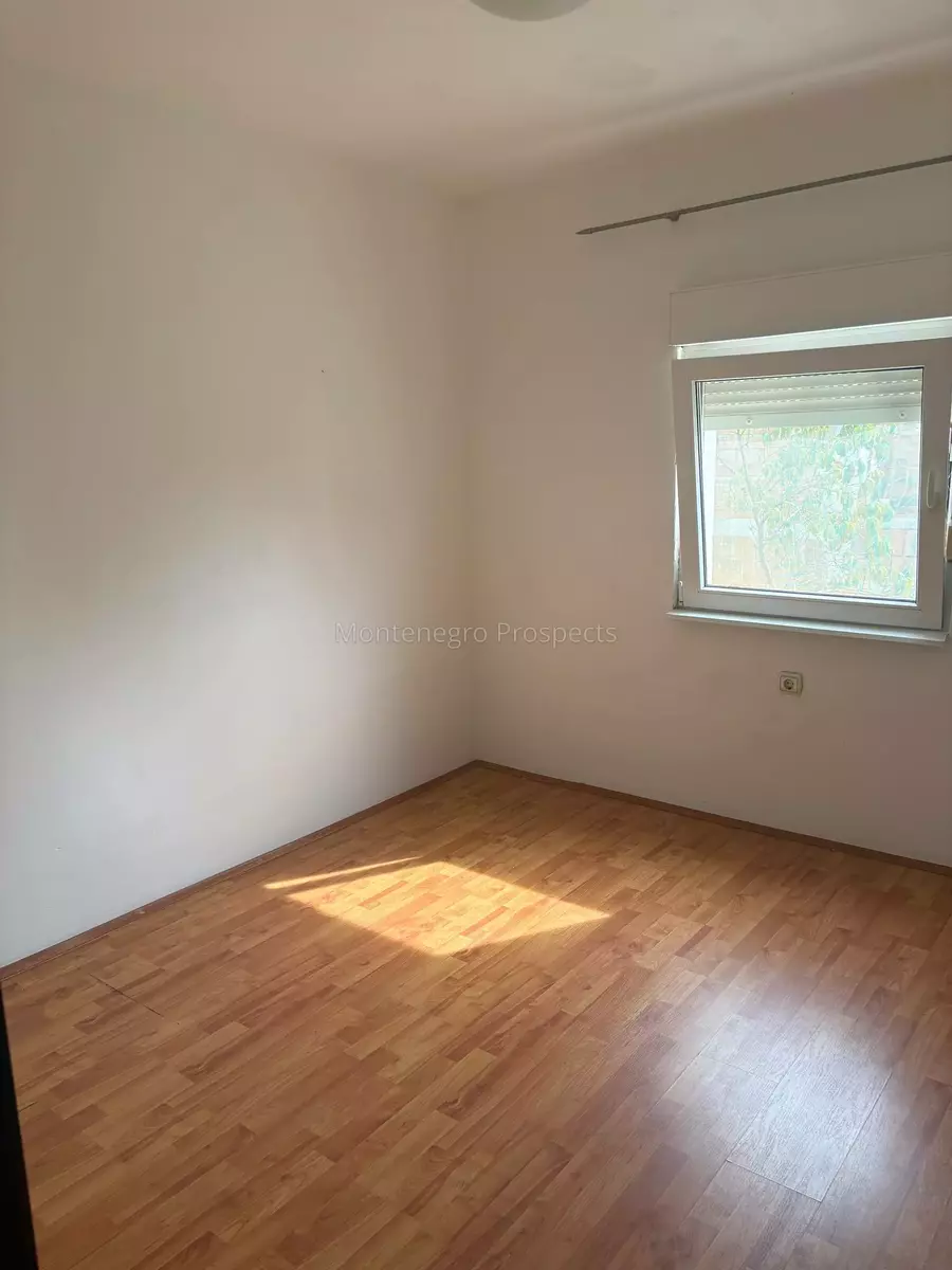 10694 1 4