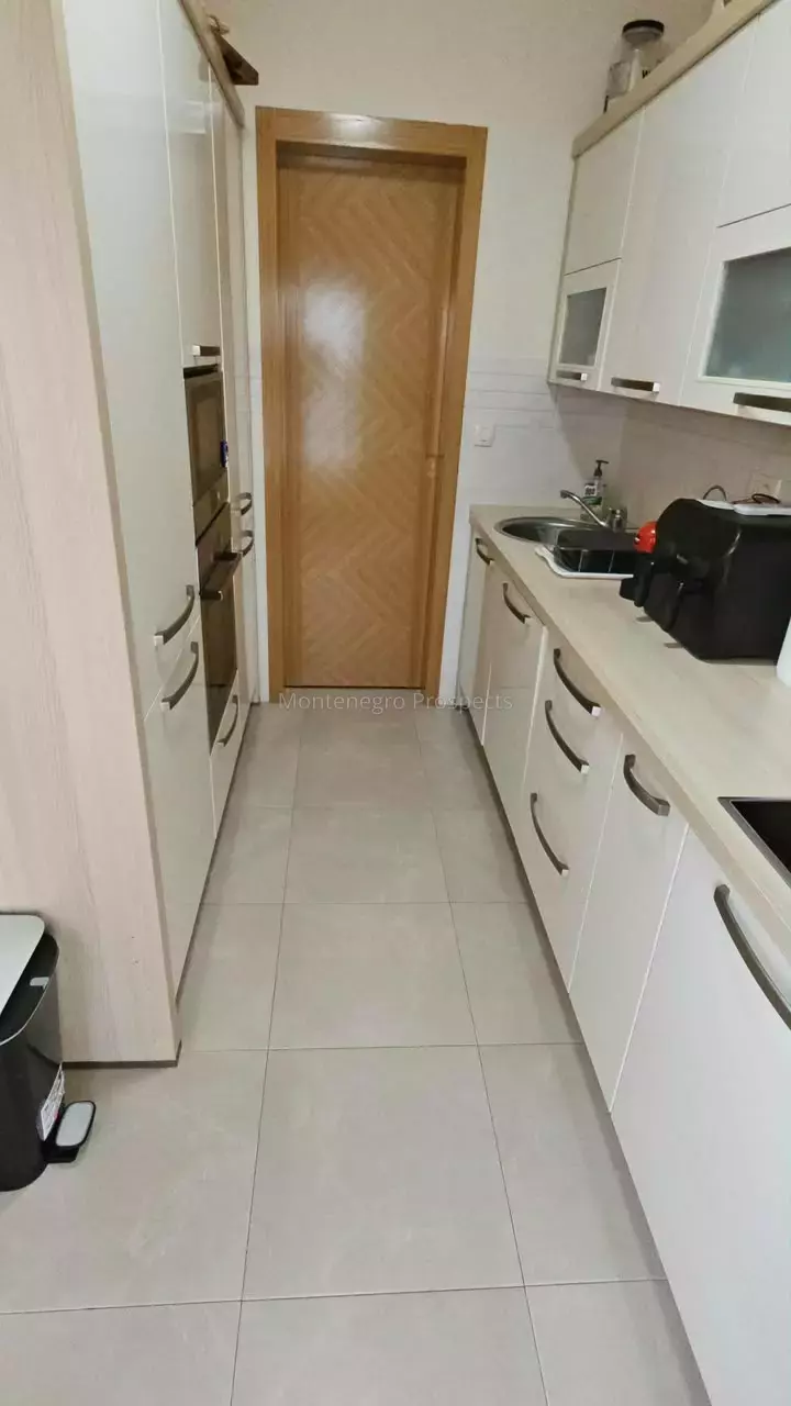94350 2
