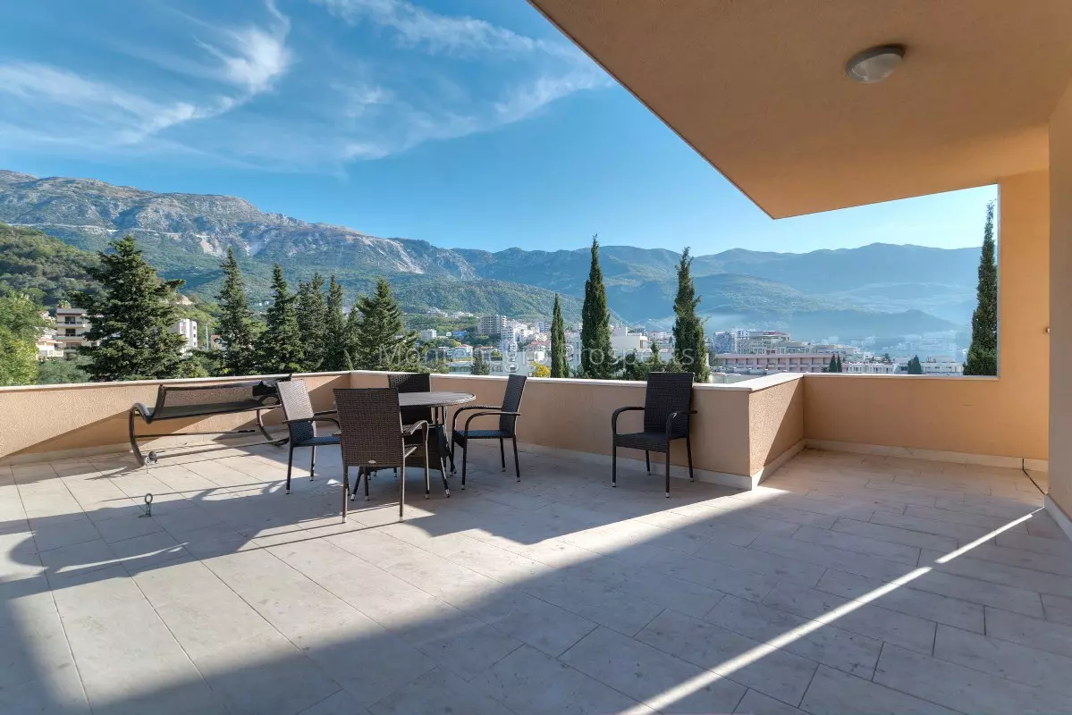 Prostornaja kvartira s vidom na more 12500 14 1199x800