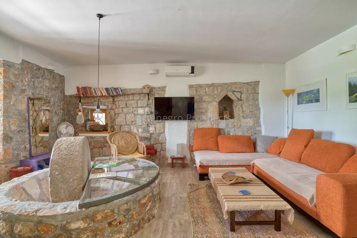 14078 1 villas 1 of 1 40 1200x800