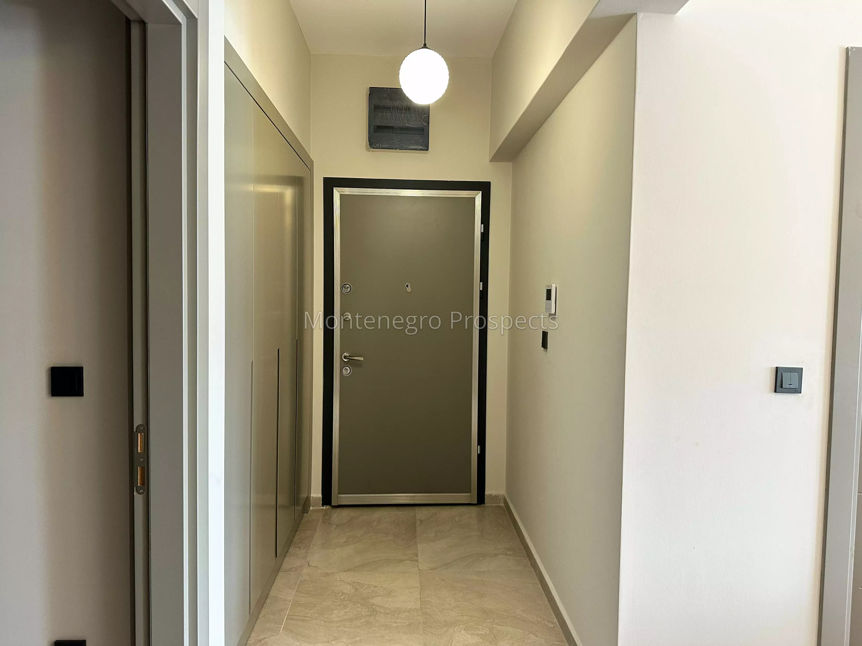 Two bedroom apartment 13725 5