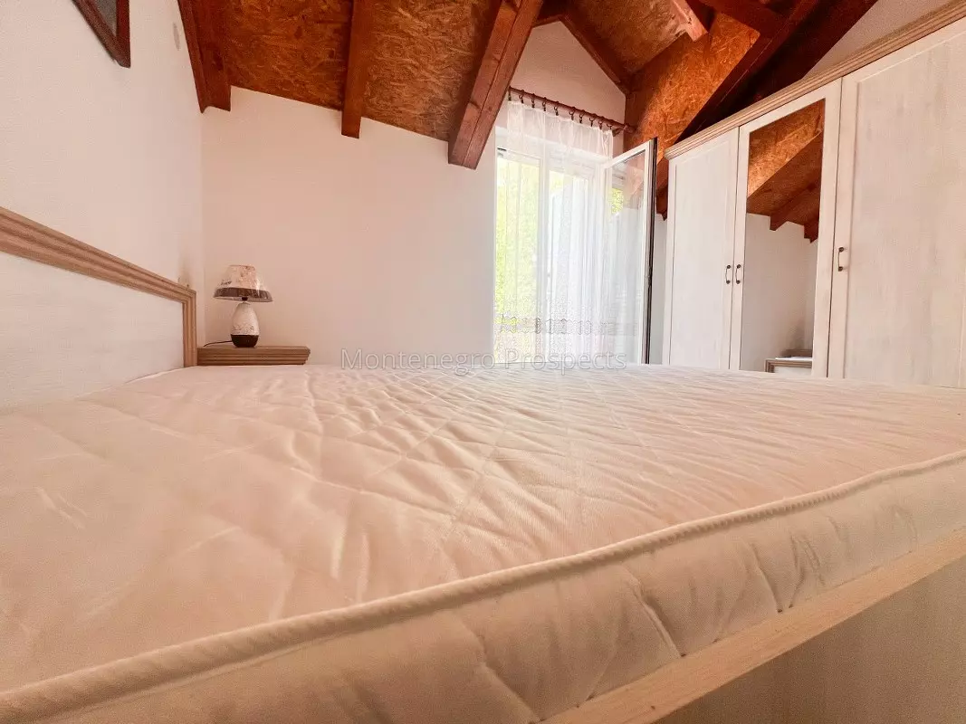 House for sale in orahovac 1 of 1 18 1067x800