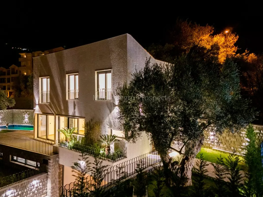 12670 vila kamenovo 15 1067x800