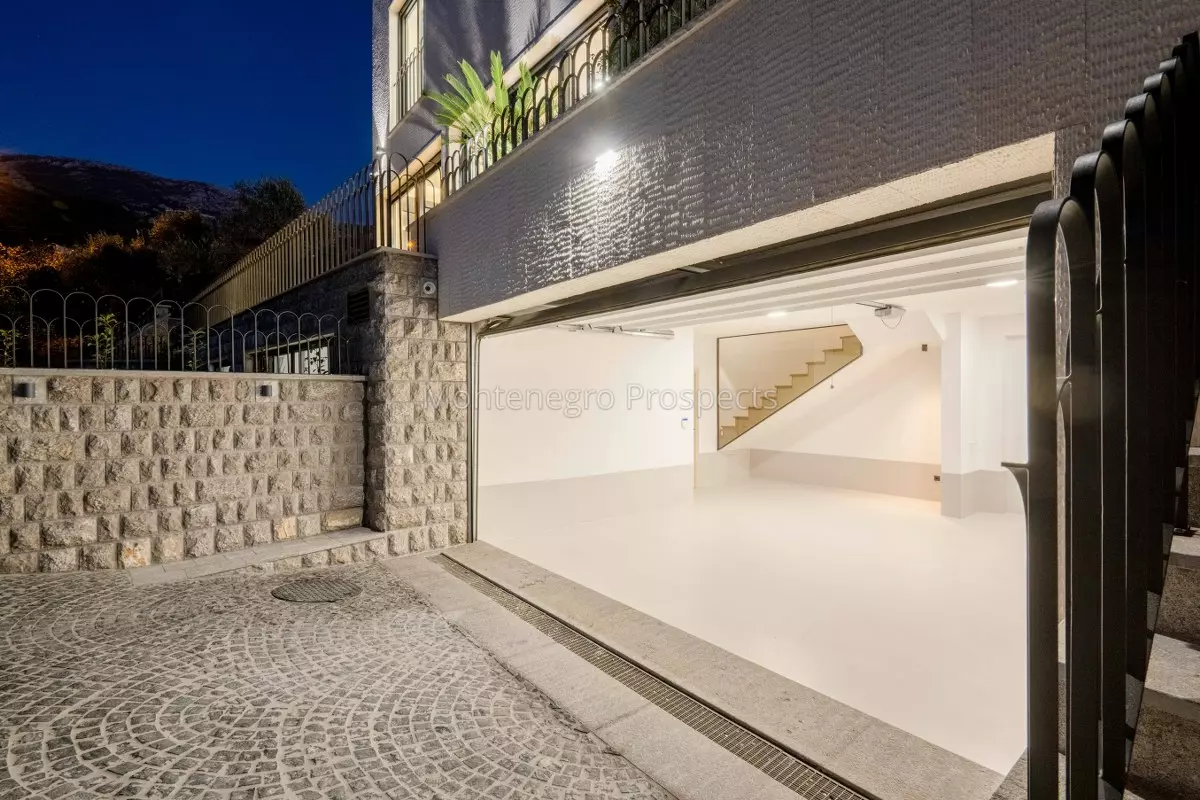 12670 vila kamenovo 3 1200x800