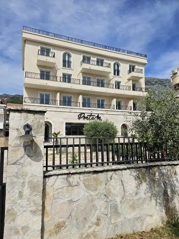 77024 hotel buljarica 1 600x800