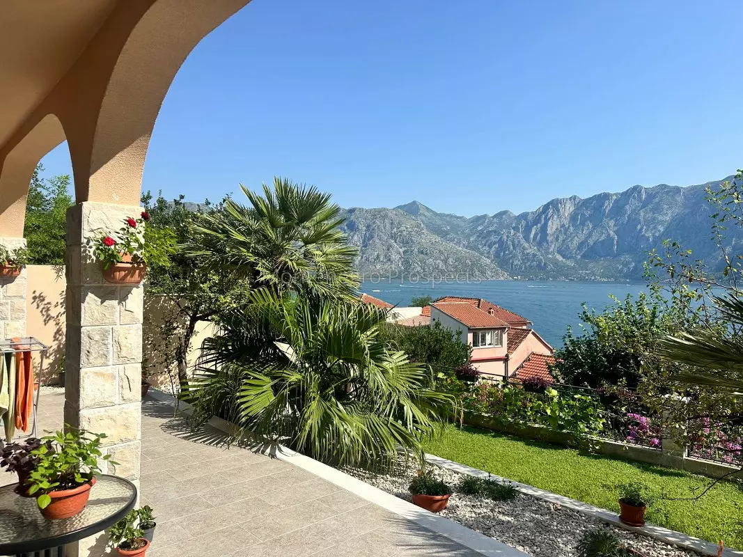 House for sale 13788 2 1067x800