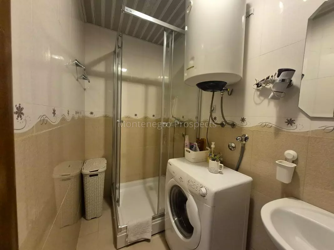 77101 apartment in budva 5 1067x800