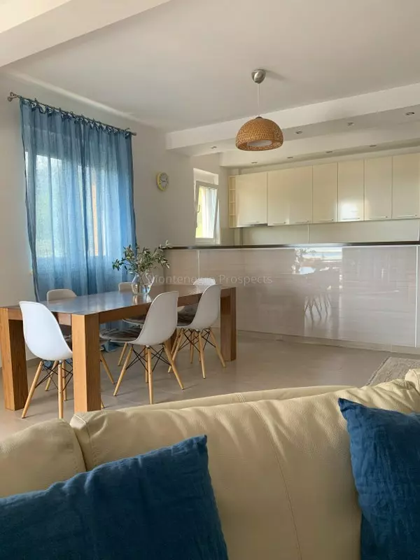 12729 becici 2 600x800