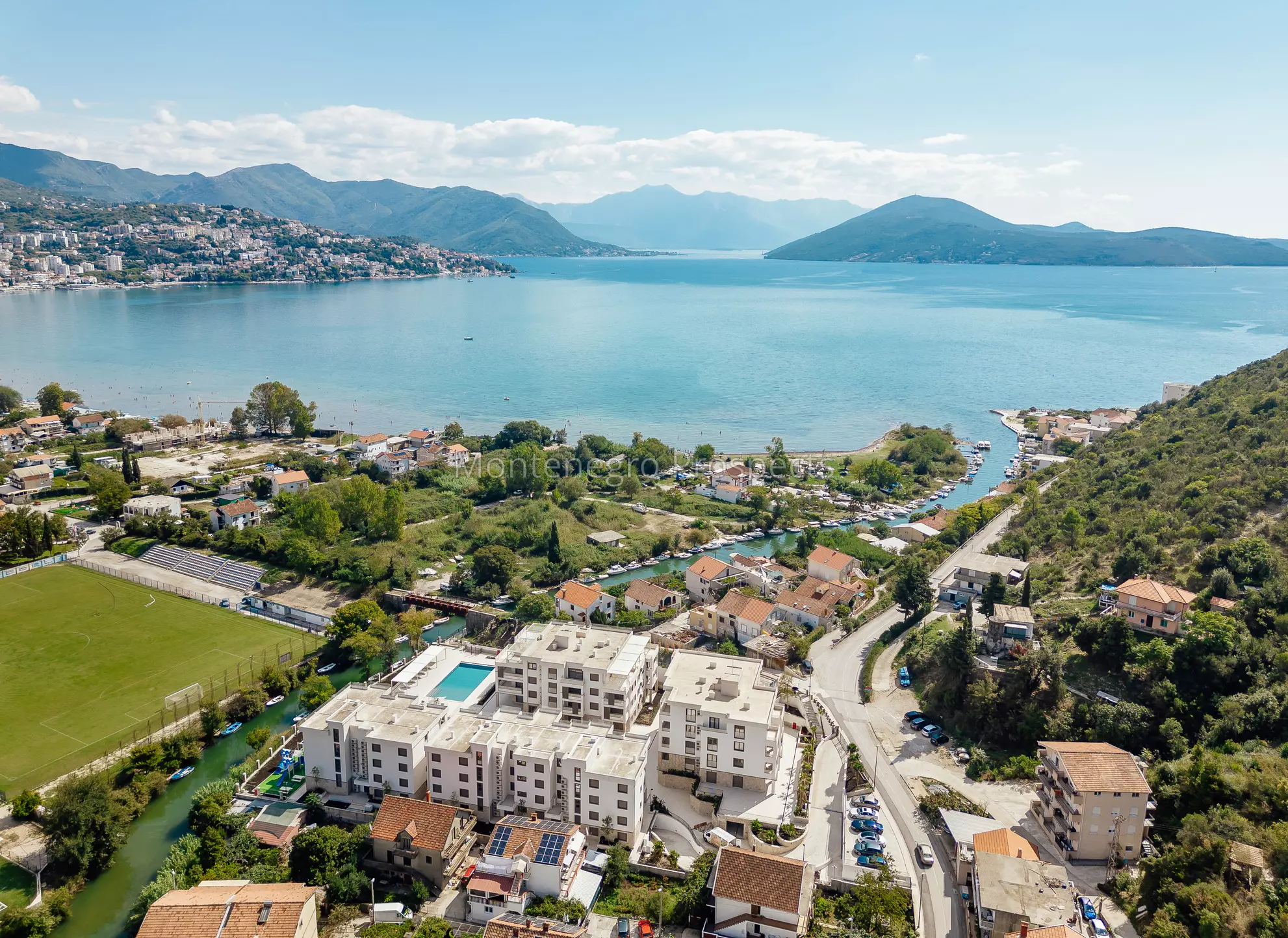 18028 riverside apartments 2