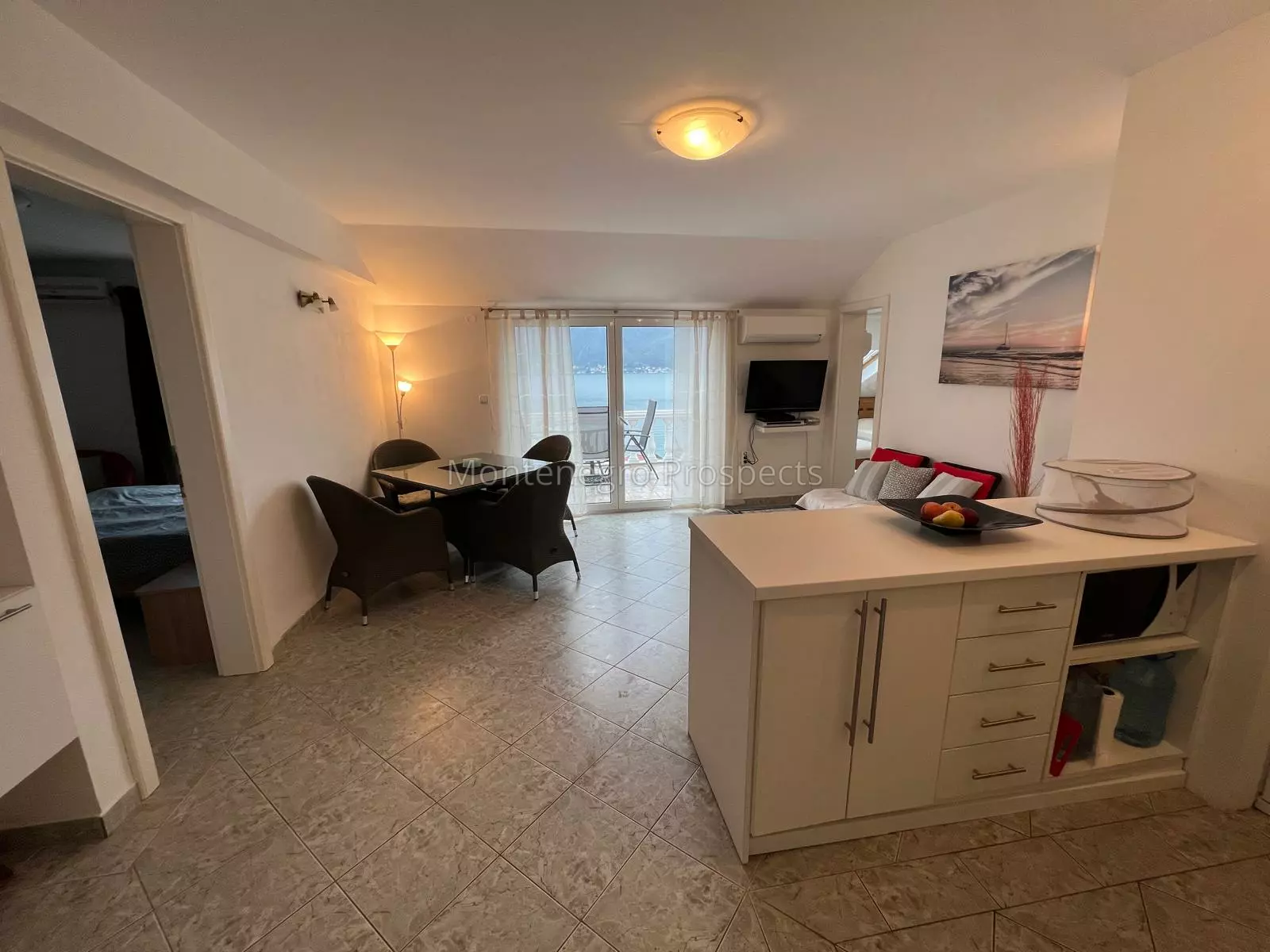 Two bedroom apartment with undisturbed sea views in orahovac kotor bay 13833 10