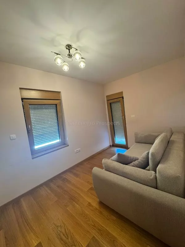 12741 przno 10 600x800