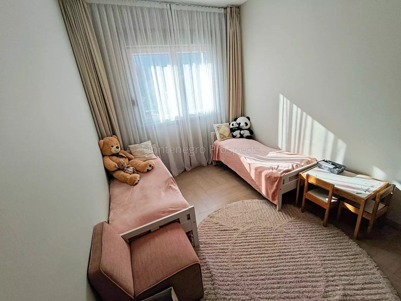 Three bedroom apartment for sale in dobrota   70 m from the sea 13838 10