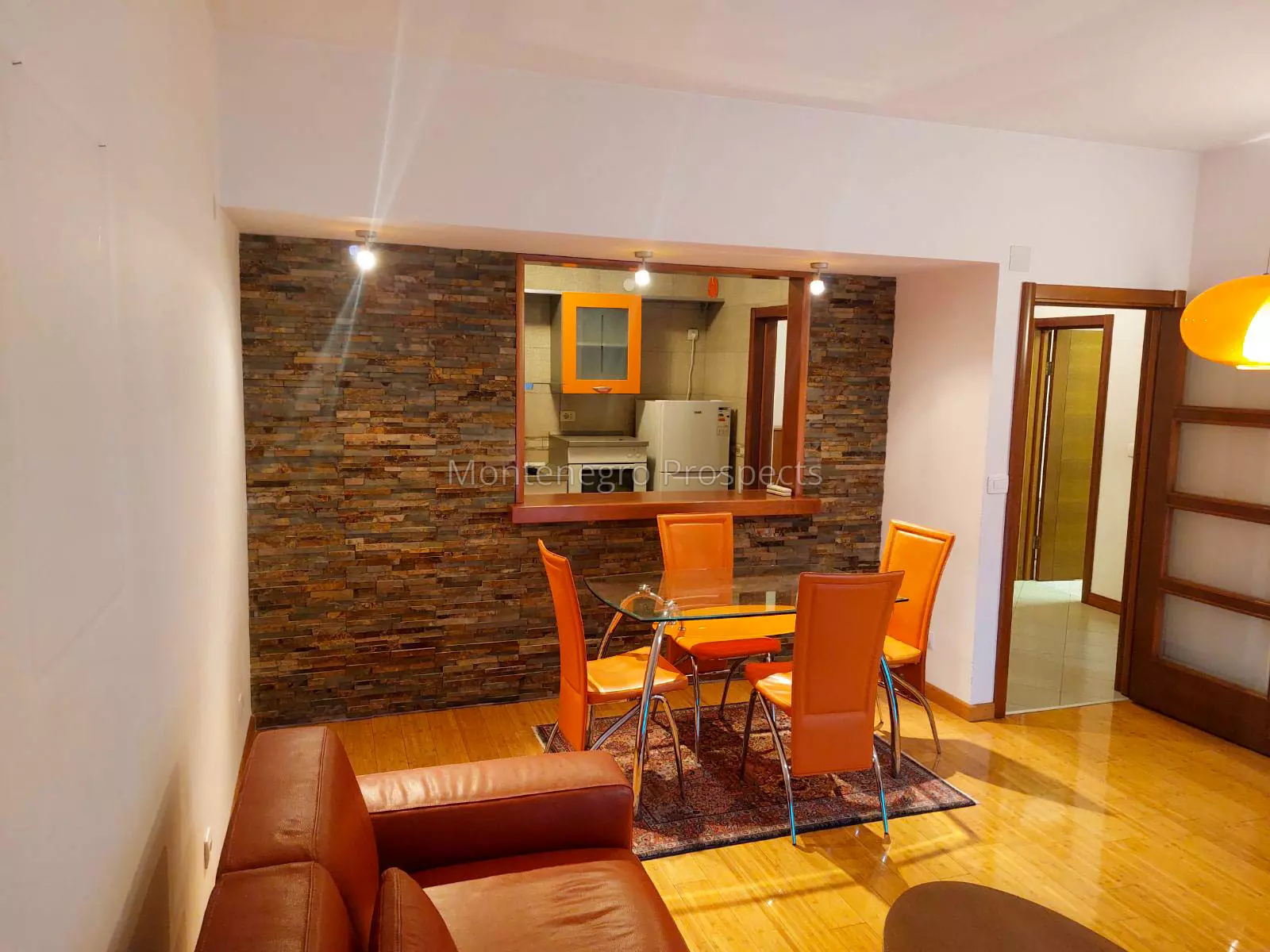 10687 6