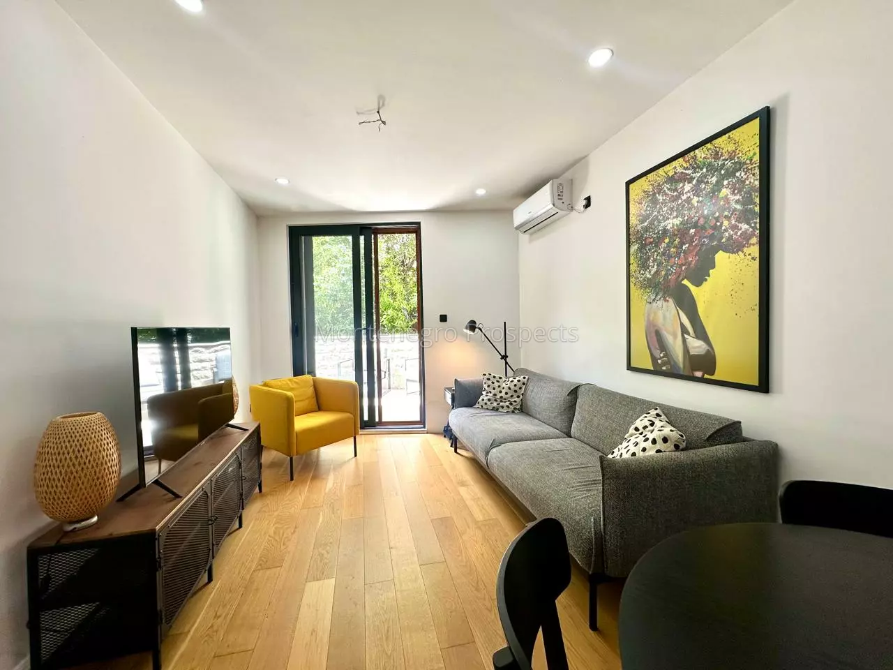 14188 modern apartment in tivat 13
