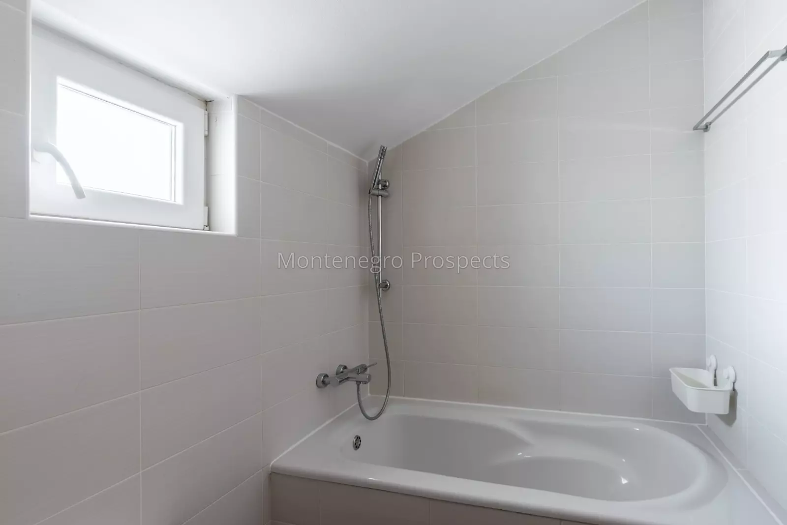 Two bedroom apartment with sea views in prcanj kotor bay 13854 4