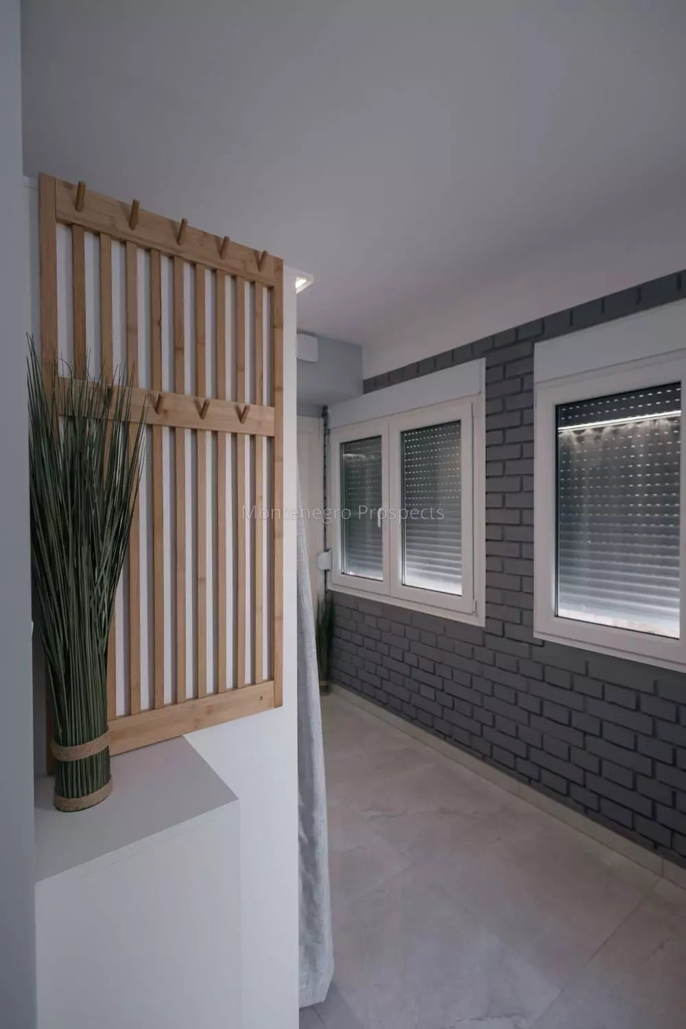 14193 apartment in kumbor 24