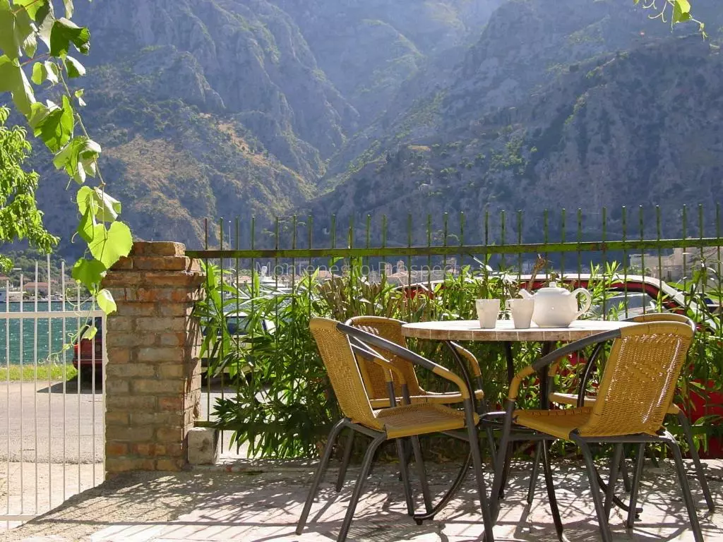 Seafront two bedroom apartment near kotor old town 13859 9