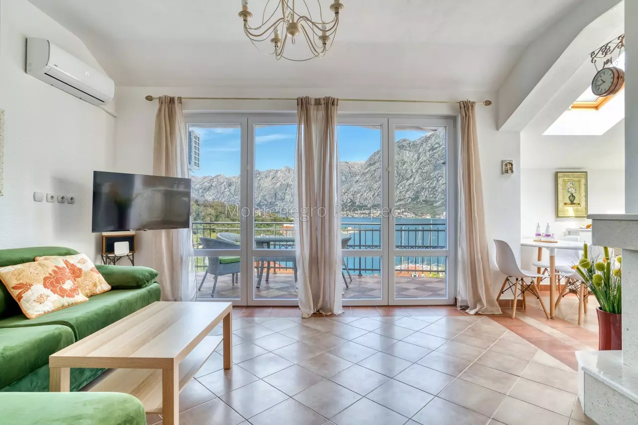 Two bedroom apartment 13860 56 1280x853
