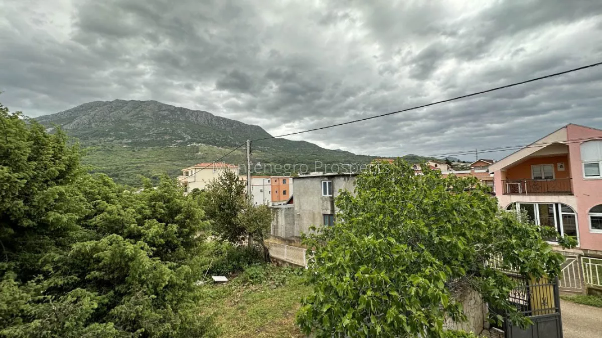 Prodaja kuci 10467 12