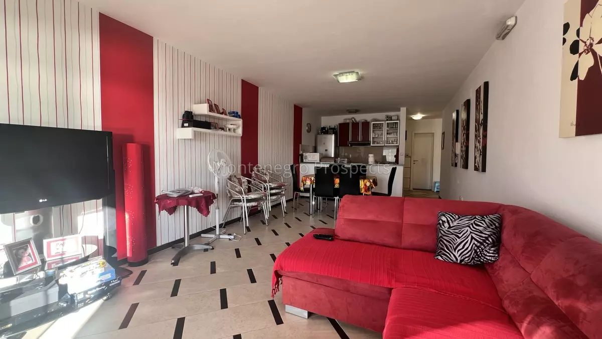 Spacious three bedroom apartment with stuuning sea views above jaz beach budva 13785 3