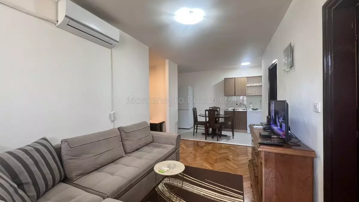 Comfortable three bedroom apartment in the centre of tivat 13789 8