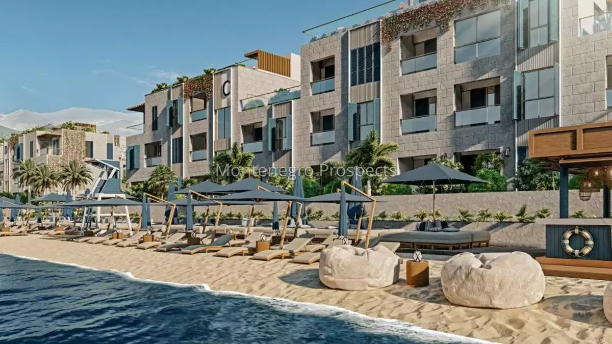 Luxury movenpick beachfront residences in kotor bay 13740 8.jpg