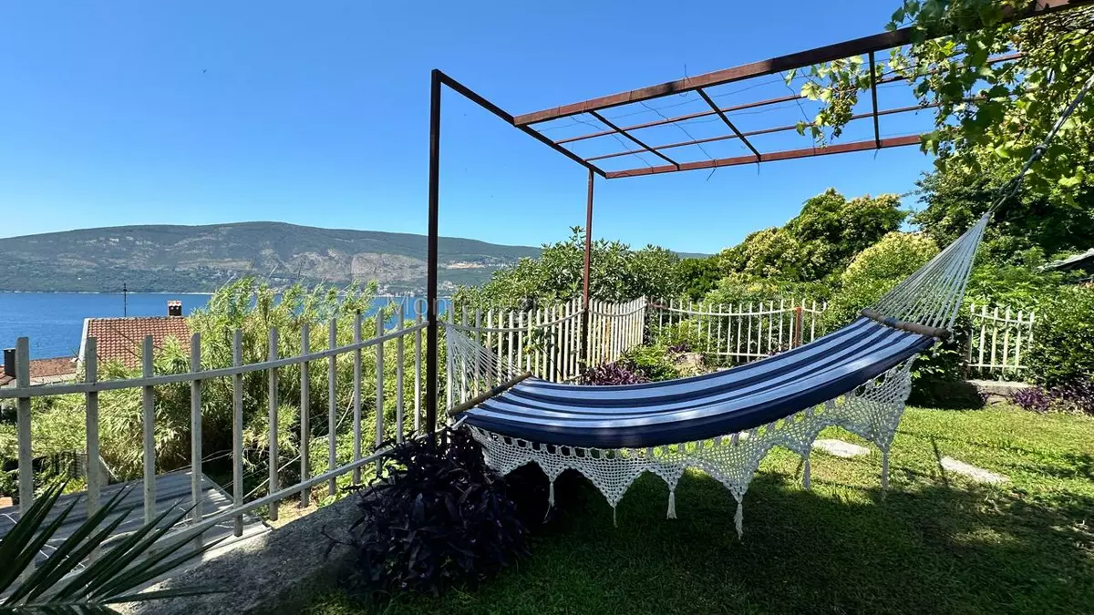 14166 two studios for sale in herceg novi 11