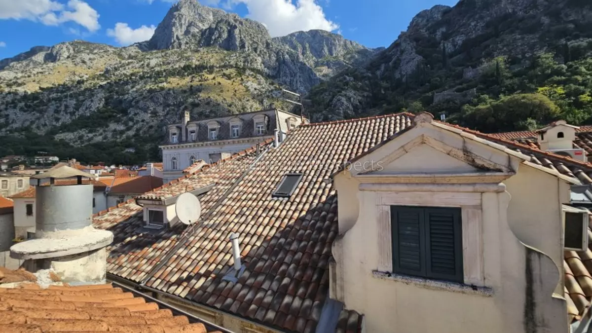 11413 apartment in kotor old town 34