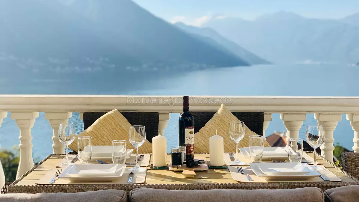 14179 dobrota apartment for sale 9