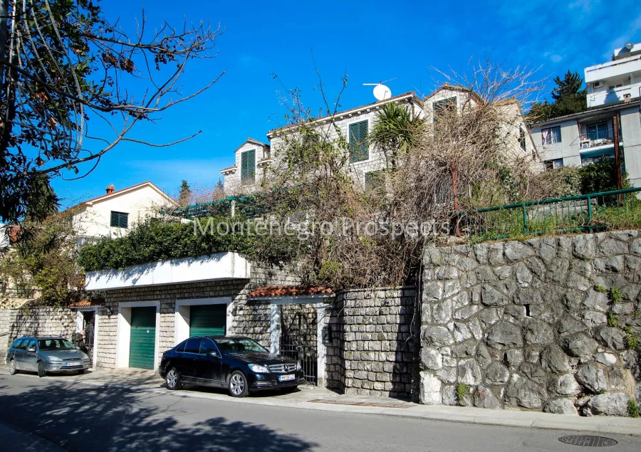 Fabulous villa for sale in herceg novi 1 of 1 22 1489x1050
