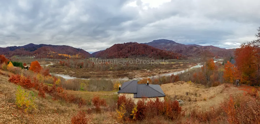 Prodaja kuci u kolasin 10370 11