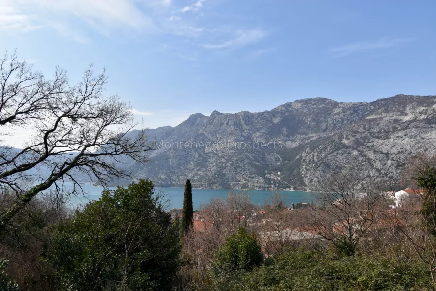 Plot for sale risan 13458 8