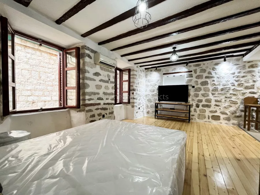 Fantastican veliki stan sa dva studio apartmana u srcu starog grada 11252 13
