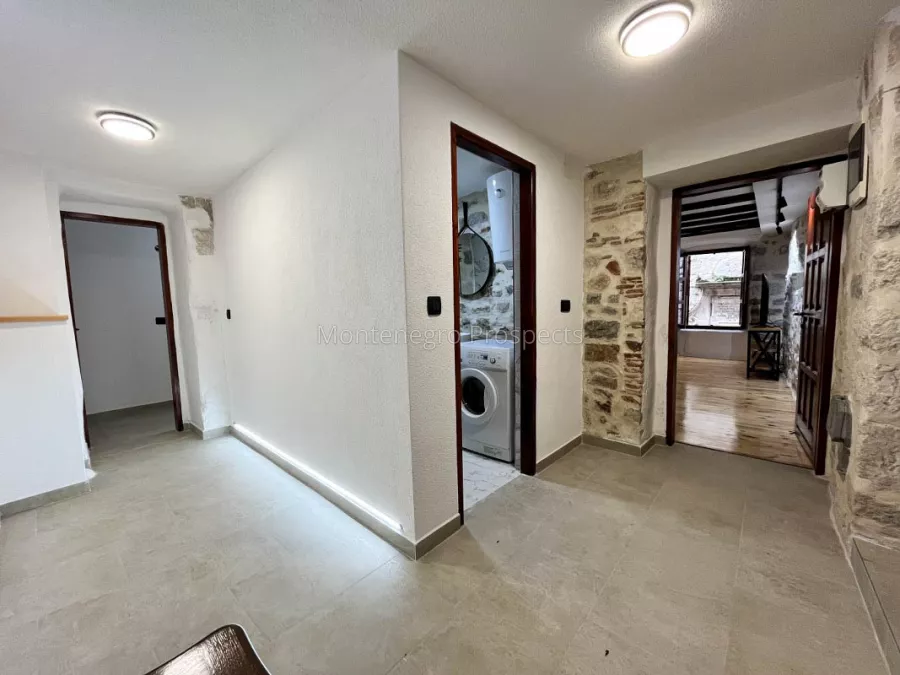 Fantastican veliki stan sa dva studio apartmana u srcu starog grada 11252 15