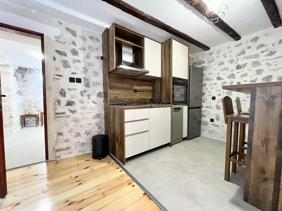 Fantastican veliki stan sa dva studio apartmana u srcu starog grada 11252 16