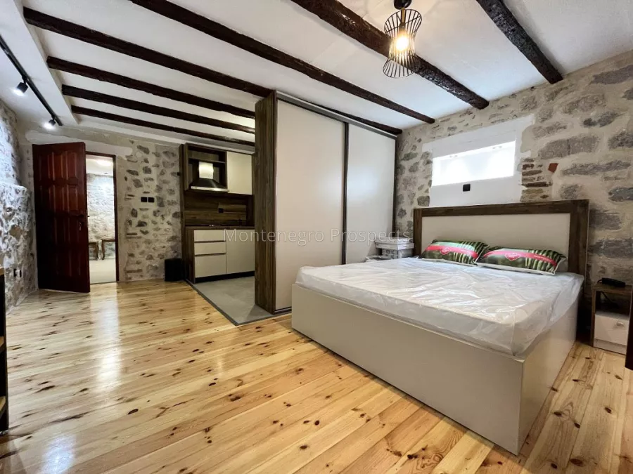 Fantastican veliki stan sa dva studio apartmana u srcu starog grada 11252 3