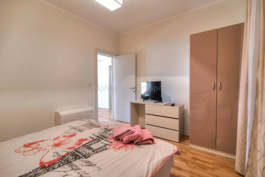 Kvartira s tremja spalnami v becici 12502 5 1197x800